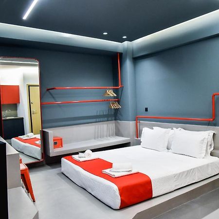 Central44 Yolo Casual Suite 雅典 外观 照片