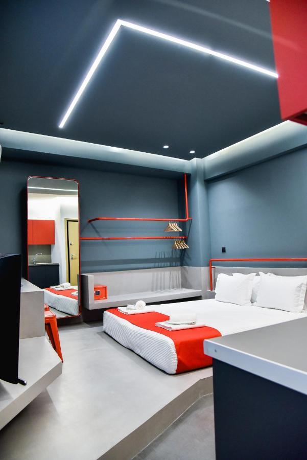 Central44 Yolo Casual Suite 雅典 外观 照片